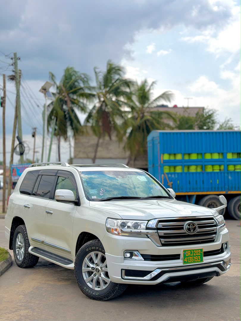 Toyota landcruiser 200 series